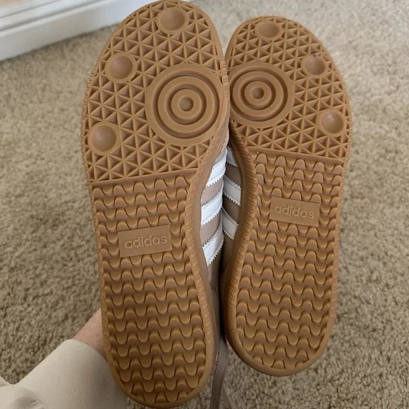 Adidas Samba OG Shoes, 7.5 women’s, Taupe, EUC - Picture 2 of 6